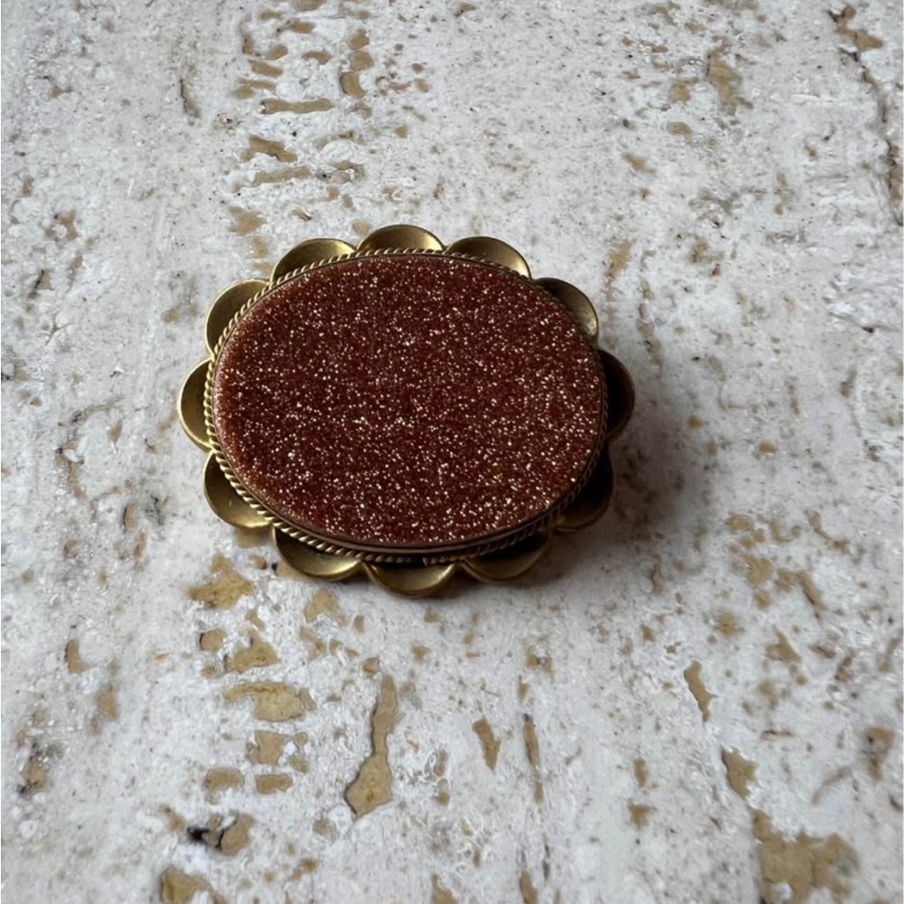 Gorgeous Vintage Edwardian Victorian Goldstone Brass Oval Brooch Pin